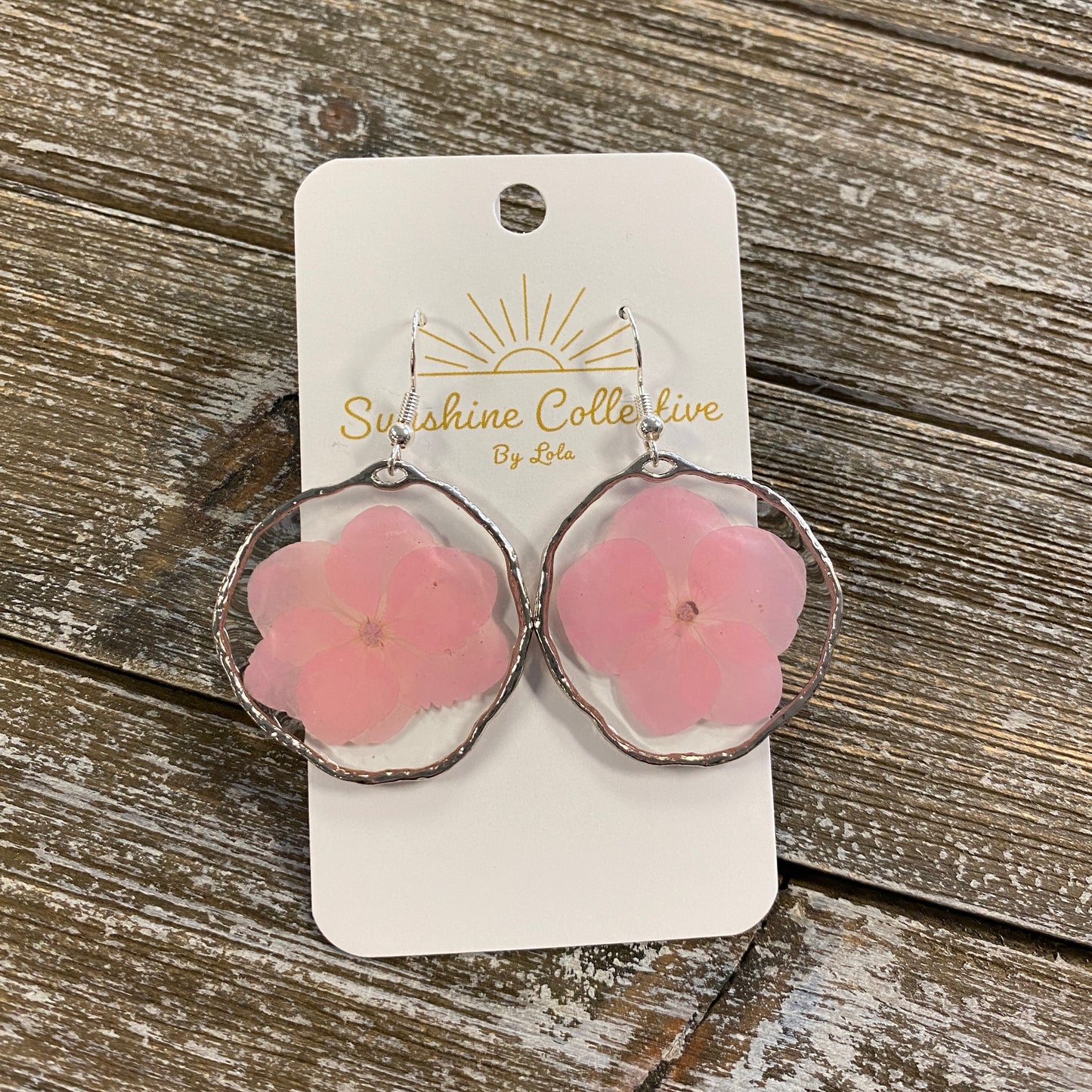 Flower Resin Earrings - Large Round