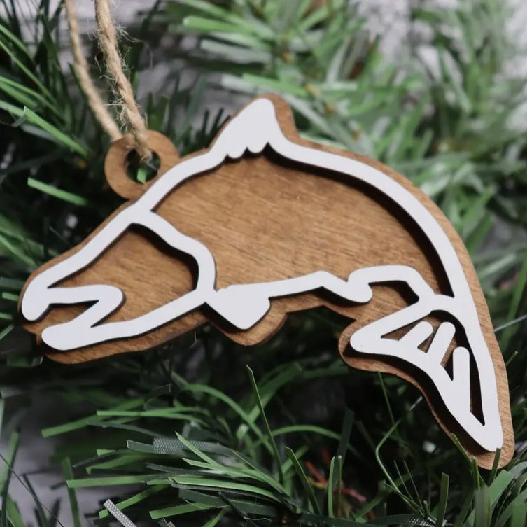 The Trendy Traveler - Wood Ornaments