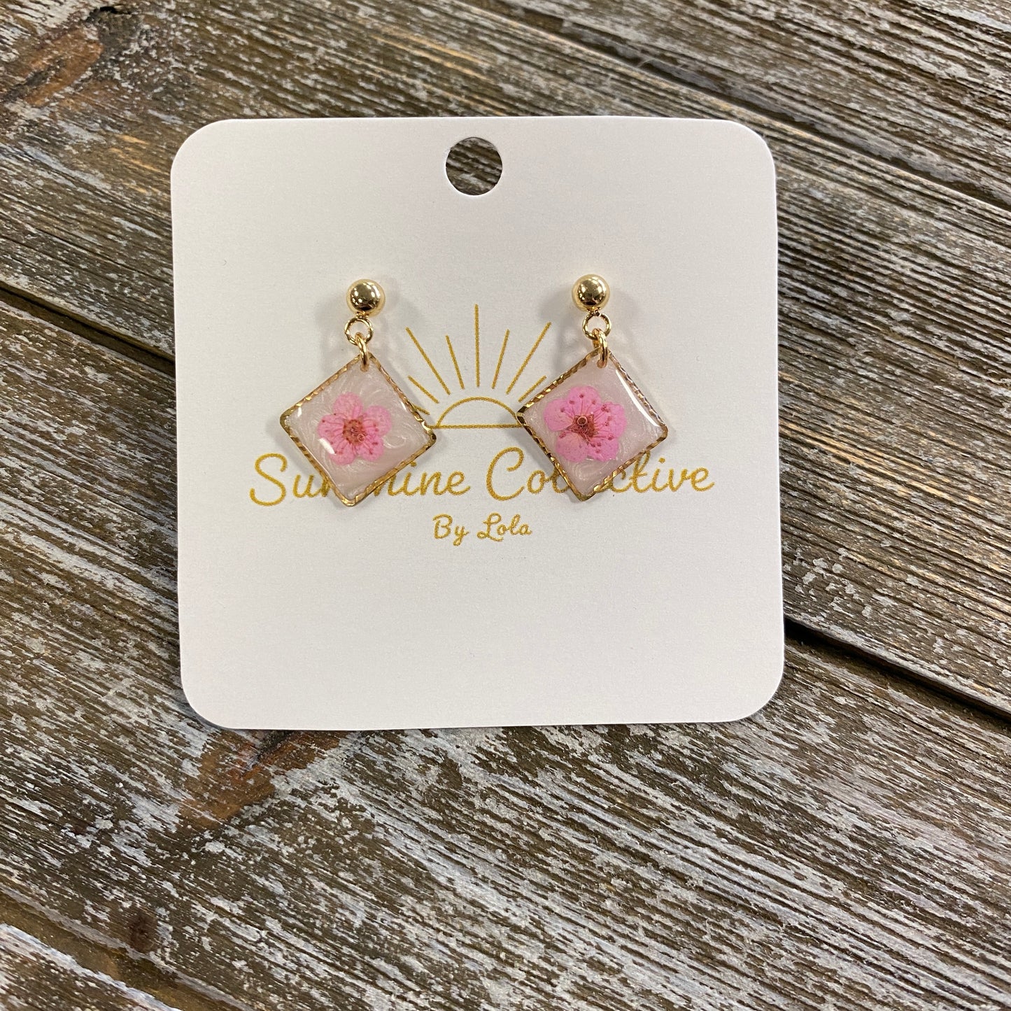 Flower Resin Earrings - Small Dangle
