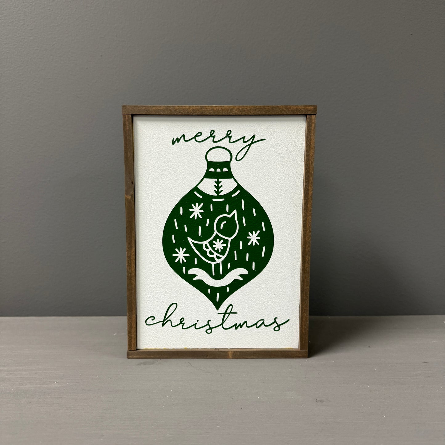 Green Merry Christmas Bulb Wood Sign