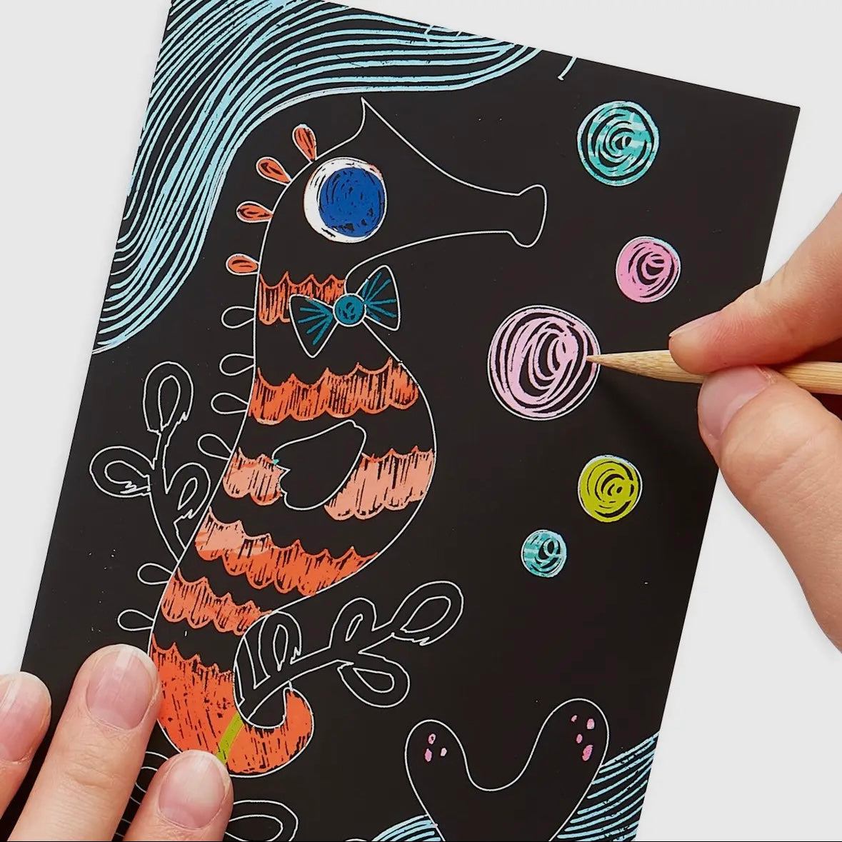 OOLY - Mini Scratch & Scribble Art Kit - Friendly Fish