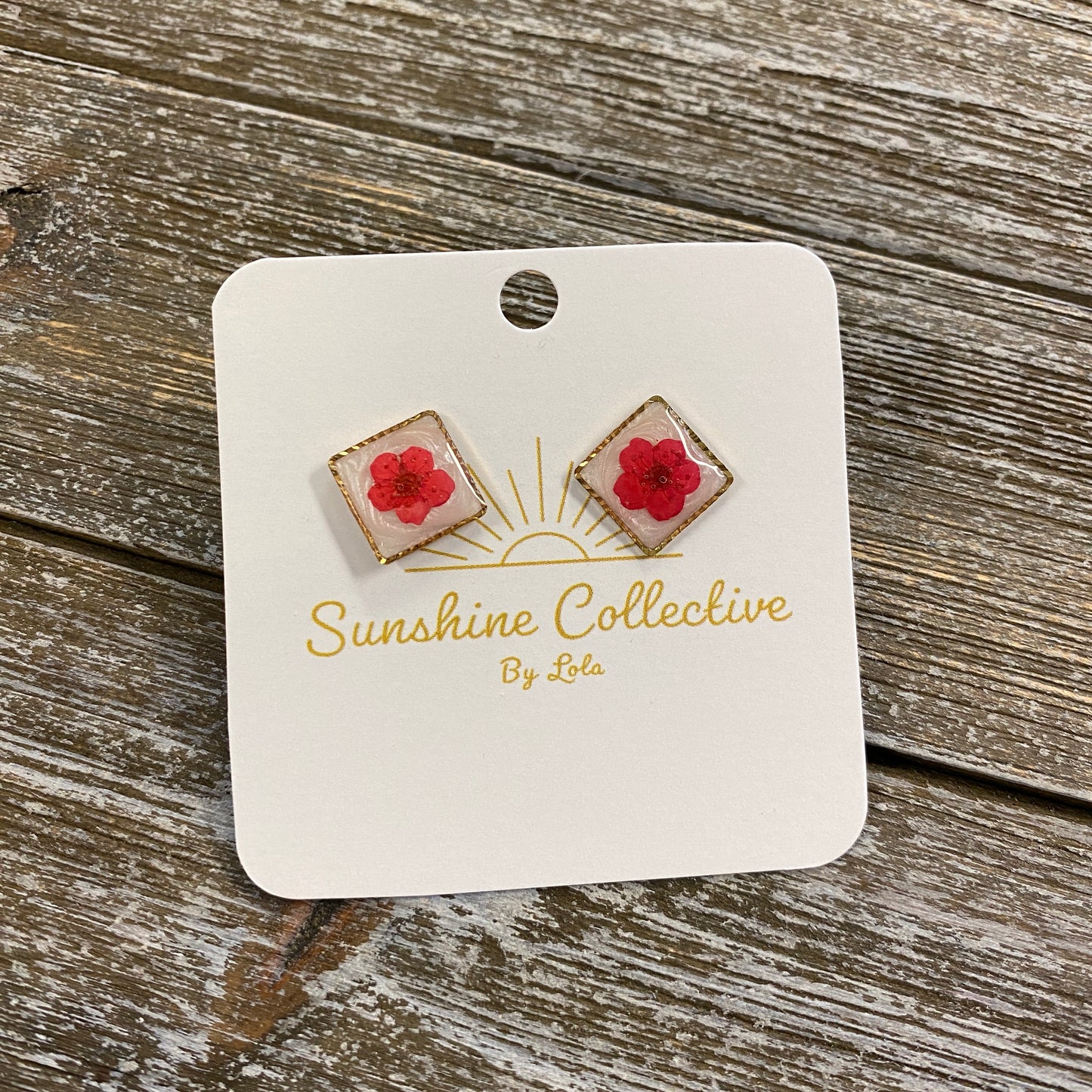 Flower Resin Earrings - Small Studs