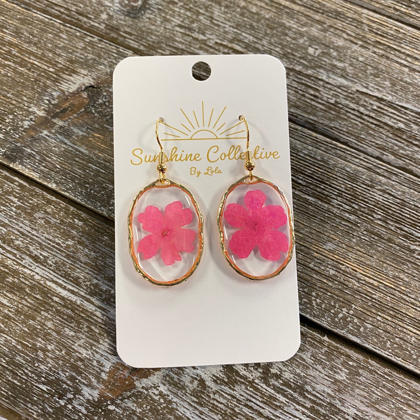 Flower Resin Earrings - Large Oval