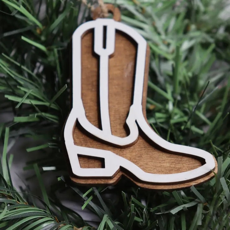 The Trendy Traveler - Wood Ornaments