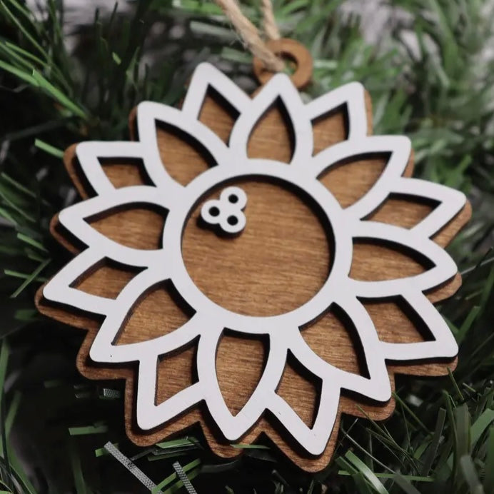 The Trendy Traveler - Wood Ornaments