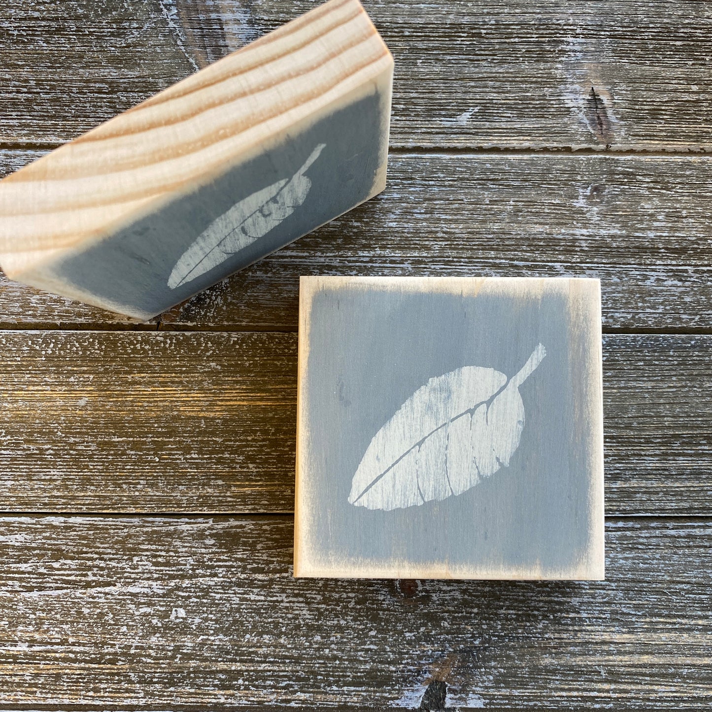 Fall Leaf Decoration - Mini Wood Sign with Gray and Beige Fall Rustic Leaf