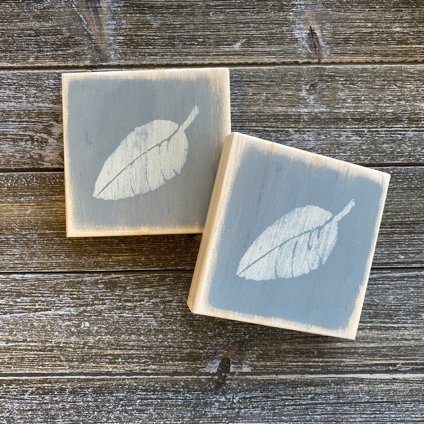 Fall Leaf Decoration - Mini Wood Sign with Gray and Beige Fall Rustic Leaf