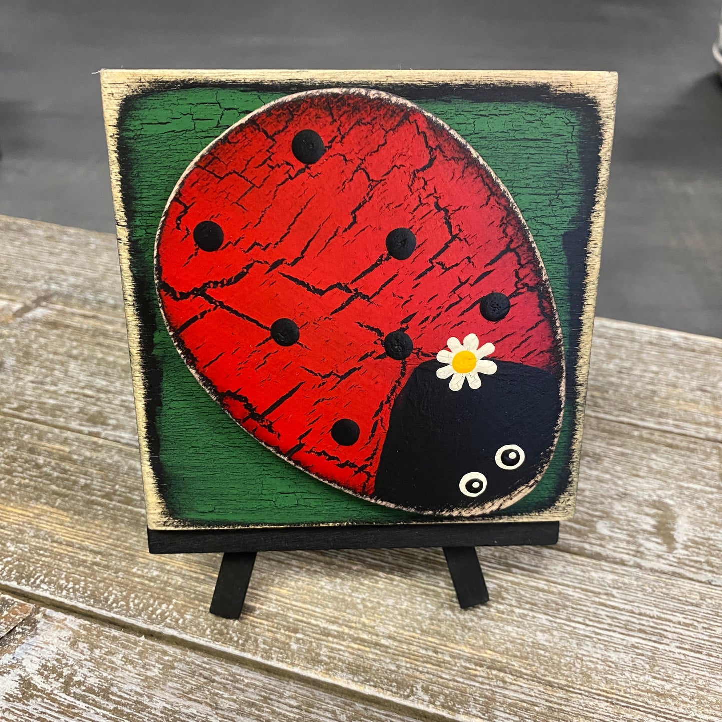 Painted Ladybug Tile on Easel - Green
