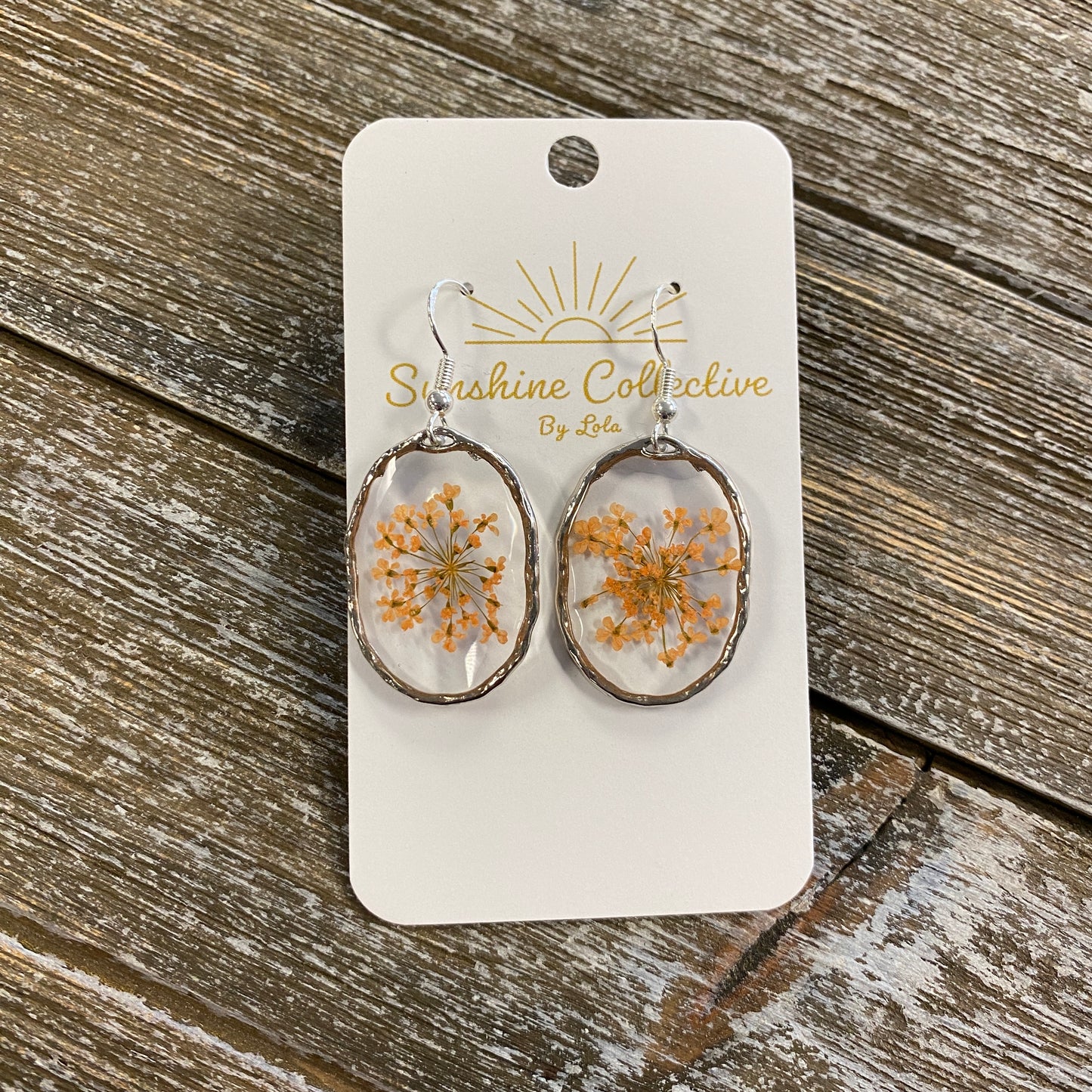 Flower Resin Earrings - Large Oval