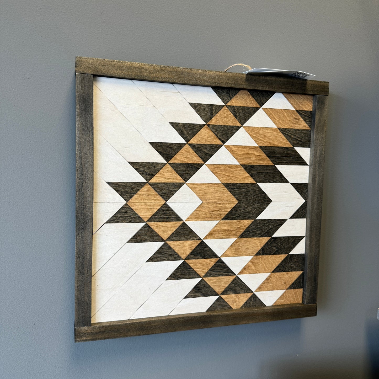 Wood Sign - 12x12 Quilt - Triangle/Arrows