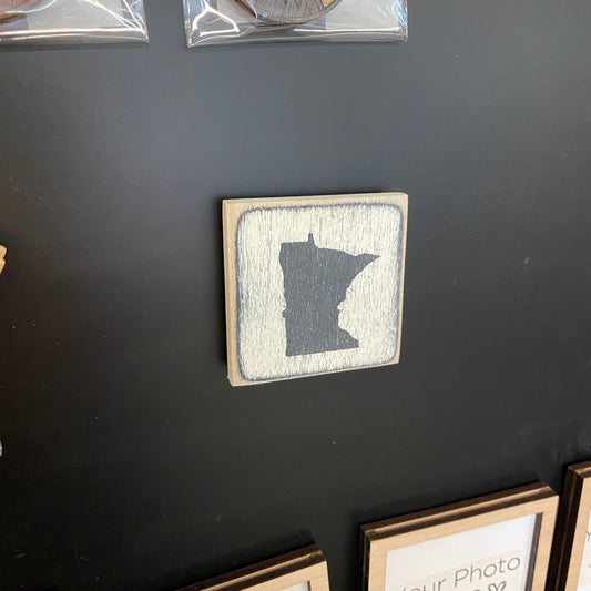 Magnet - Black and White Minnesota