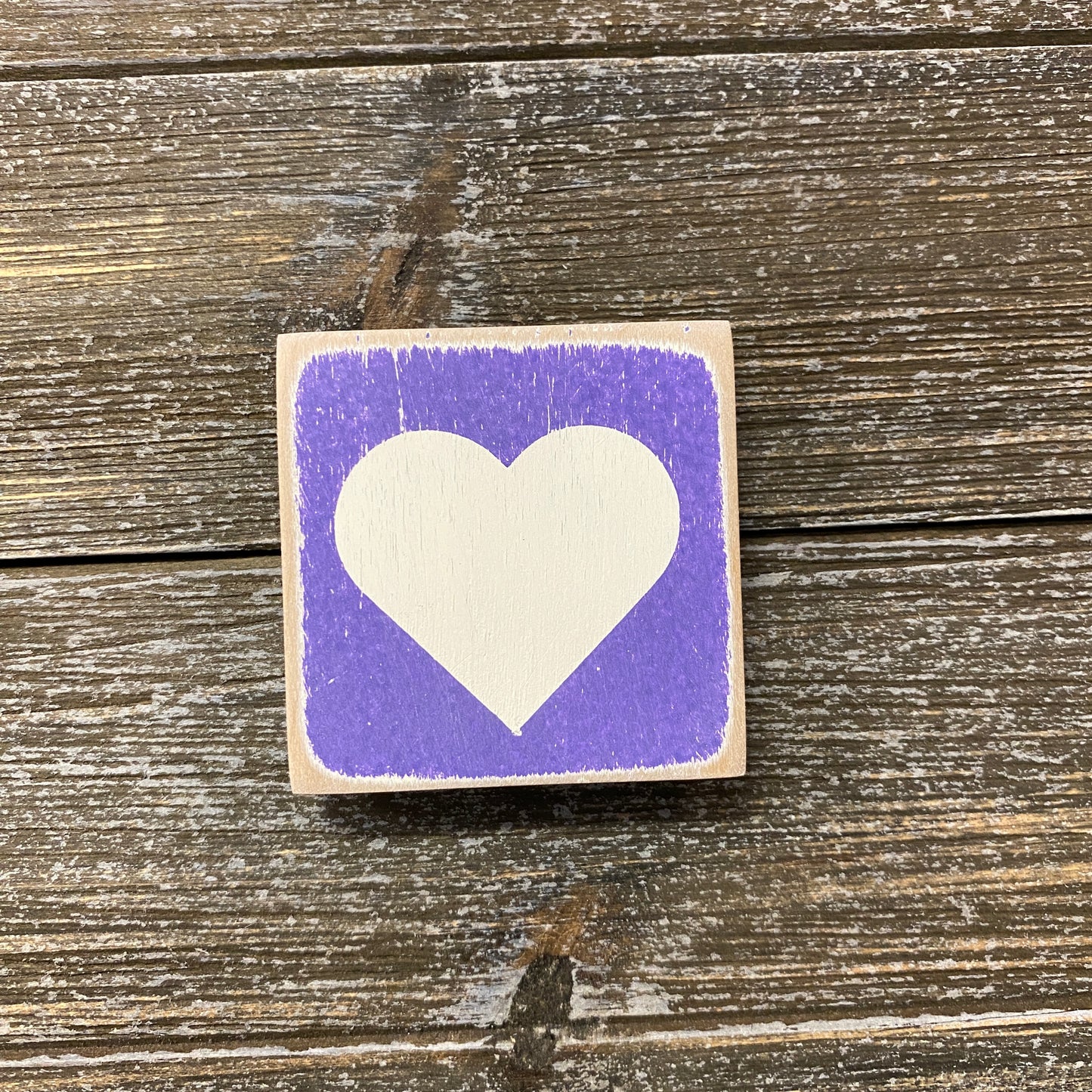 Magnet - Purple and White Heart