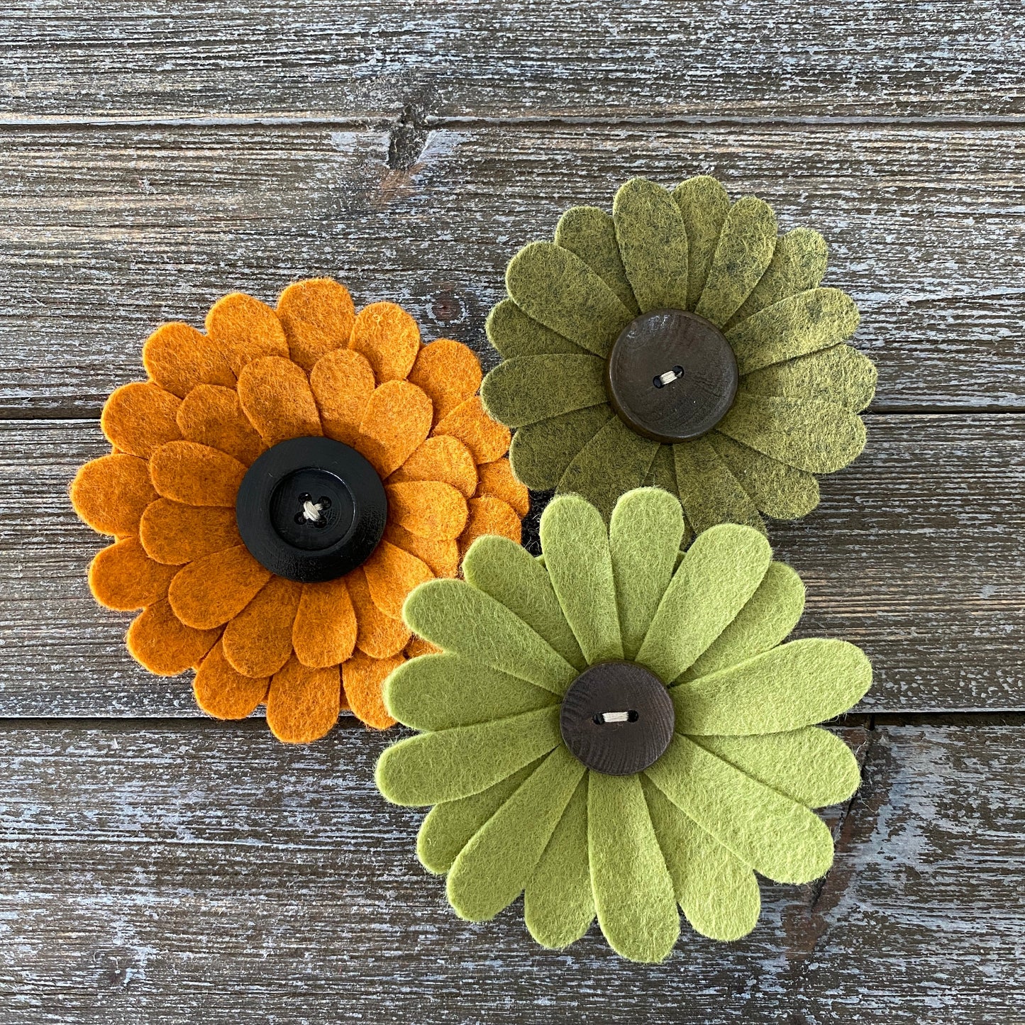 Felt Flower Embellishments for Crafts - Olive Green Daisy Flower with Wood Button