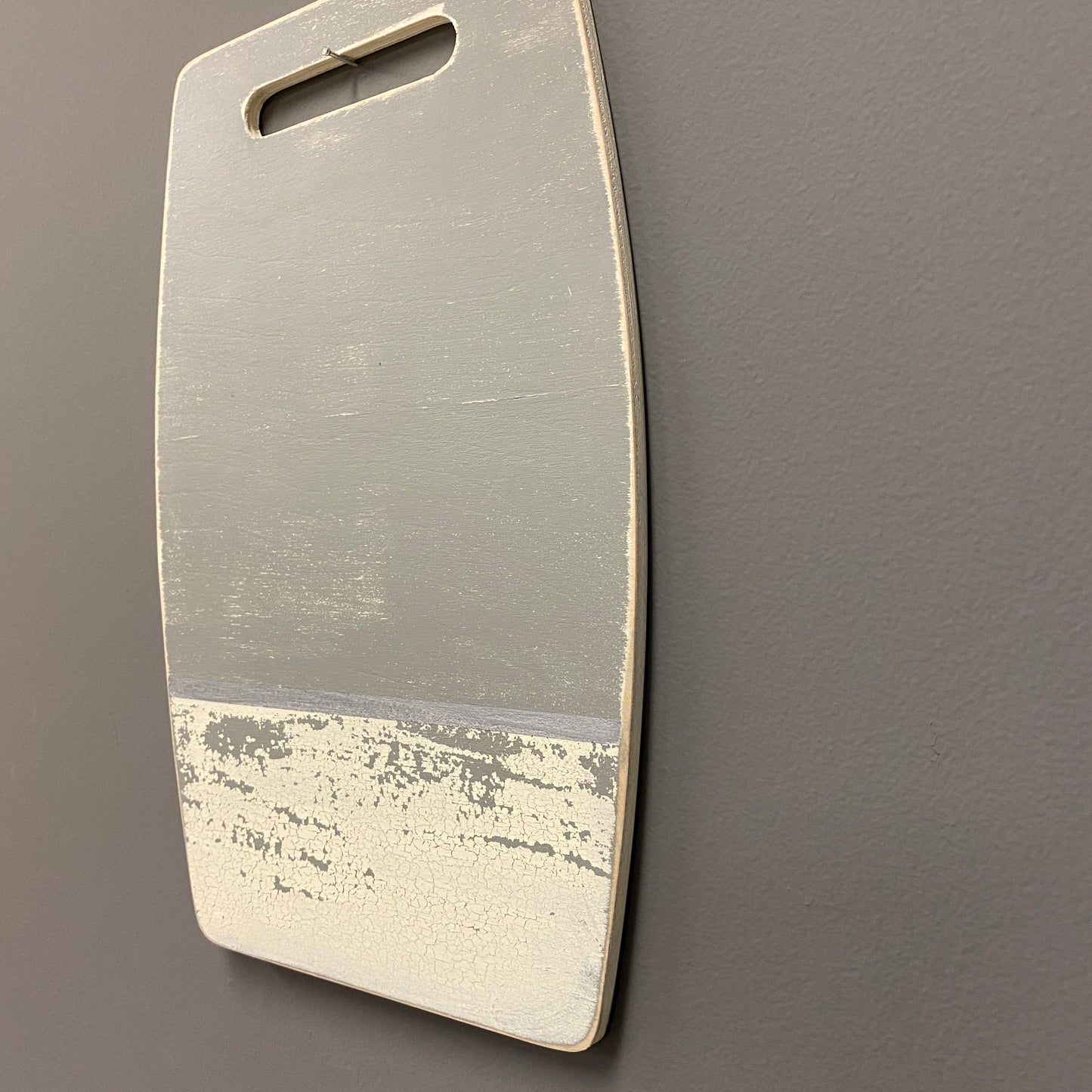 Decorative Cutting Board - Cream and Gray - Round Sides