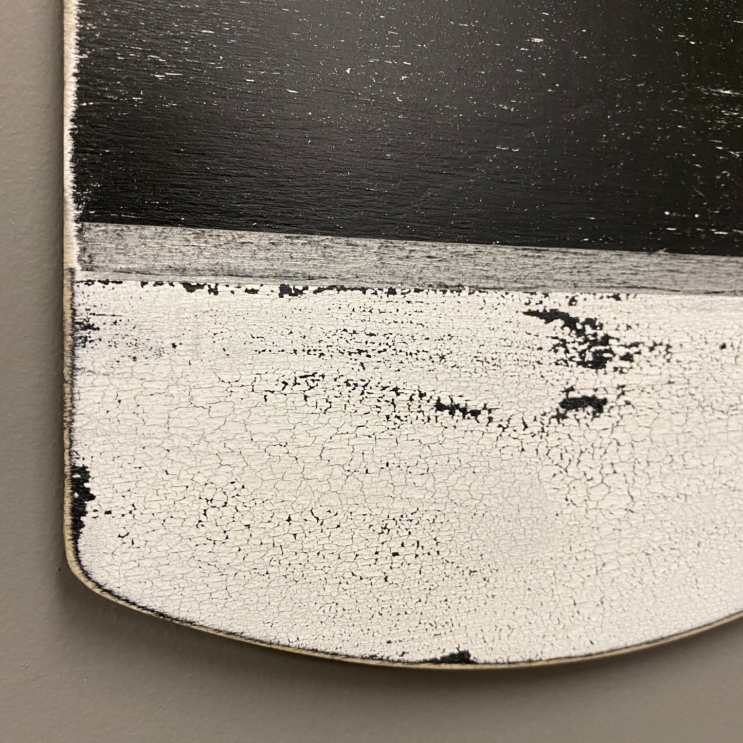 Decorative Cutting Board - Black and White - Round Top