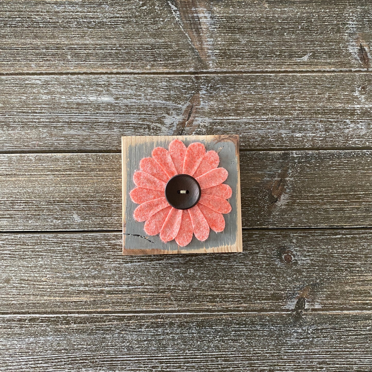 Felt Flower Decor - Gray and Heather Pink