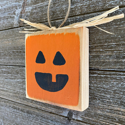 Halloween Decor - Pumpkin Ornament