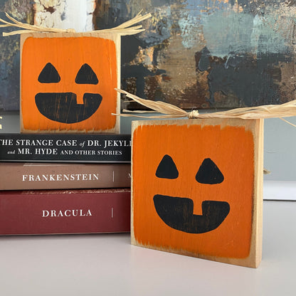 Halloween Decor - Pumpkin Ornament