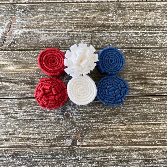 Felt Flower Embellishments for Crafts - Red White and Blue Flowers - Variety Pack